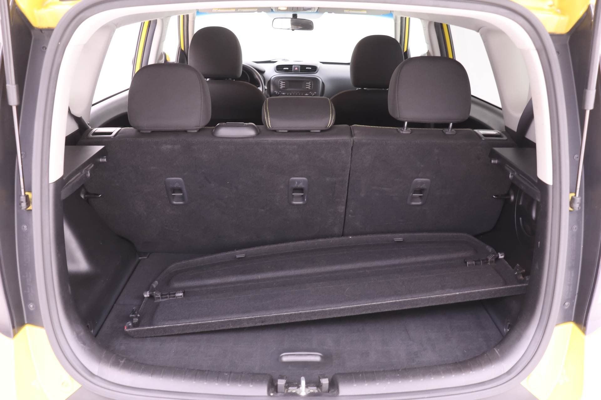 Used 2015 Kia Soul + image 14