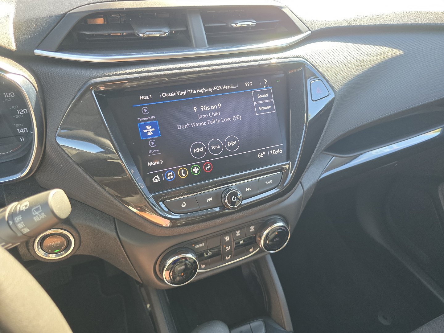 Certified 2022 Chevrolet TrailBlazer LT w/ Convenience Package FWD image 33