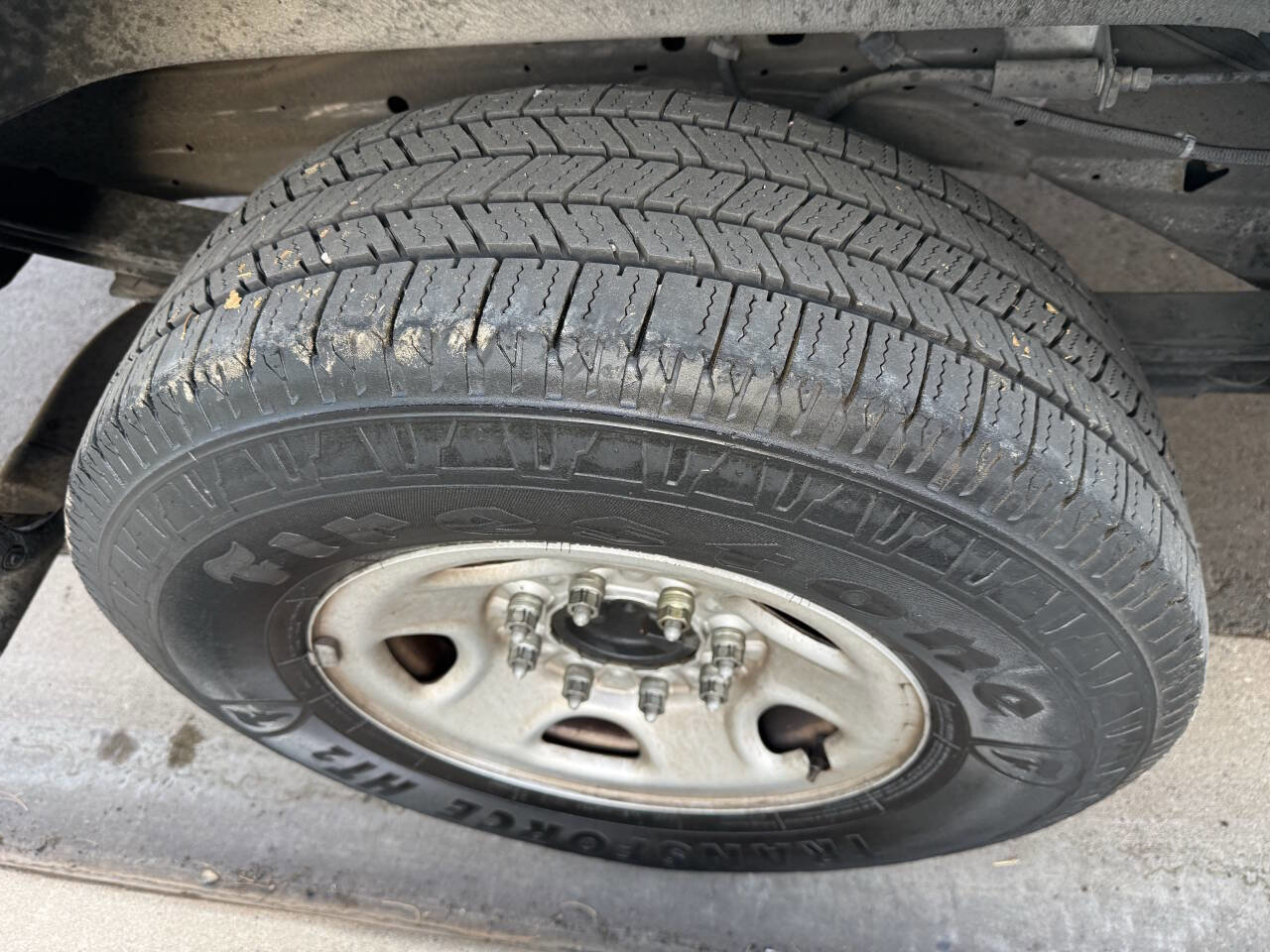 Used 2019 Chevrolet Express 2500 w/ Driver Convenience Package image 17