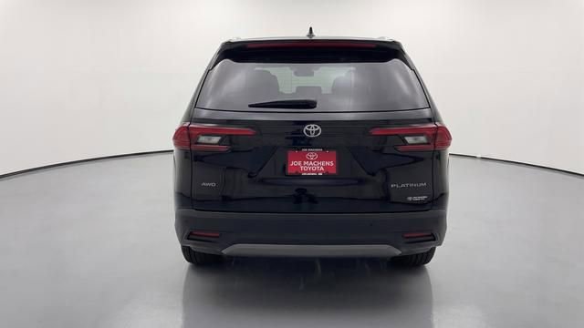 Used 2026 Toyota Grand Highlander AWD image 4