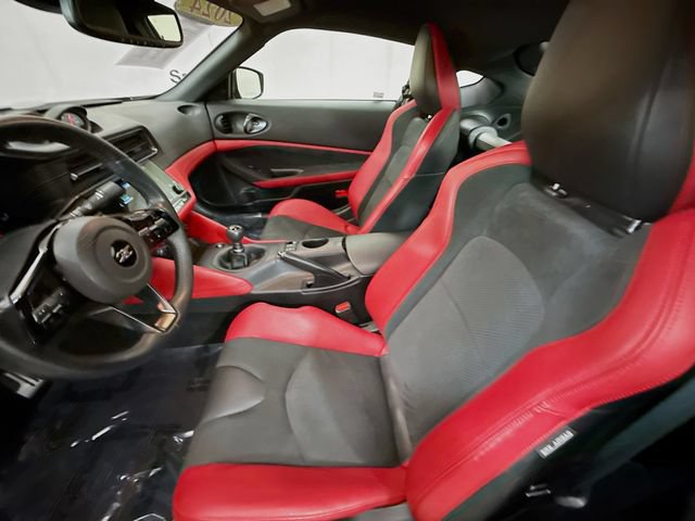 Used 2024 Nissan Z Performance w/ Floor Mat Package RWD image 22