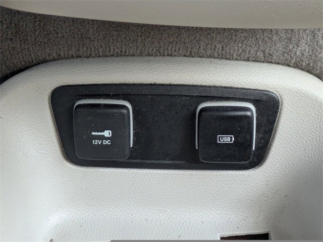 Used 2018 Chrysler Pacifica Touring Plus w/ Tire & Wheel Group image 23