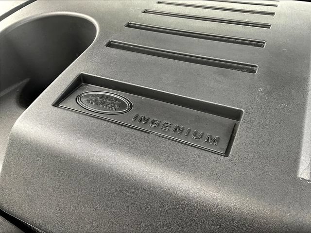 Used 2025 Land Rover Defender 110 X AWD/4WD image 32