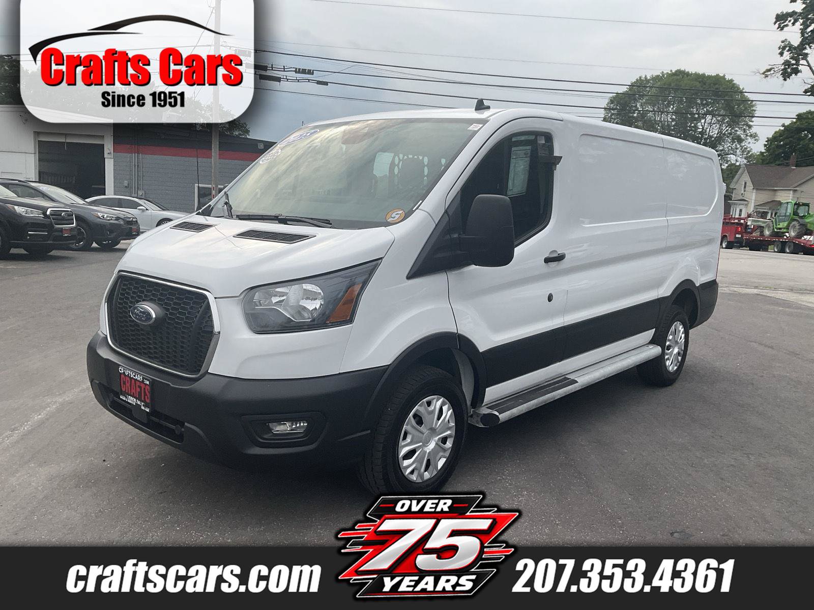 Used 2025 Ford Transit 250 Low Roof w/ Exterior Upgrade Package RWD image 1
