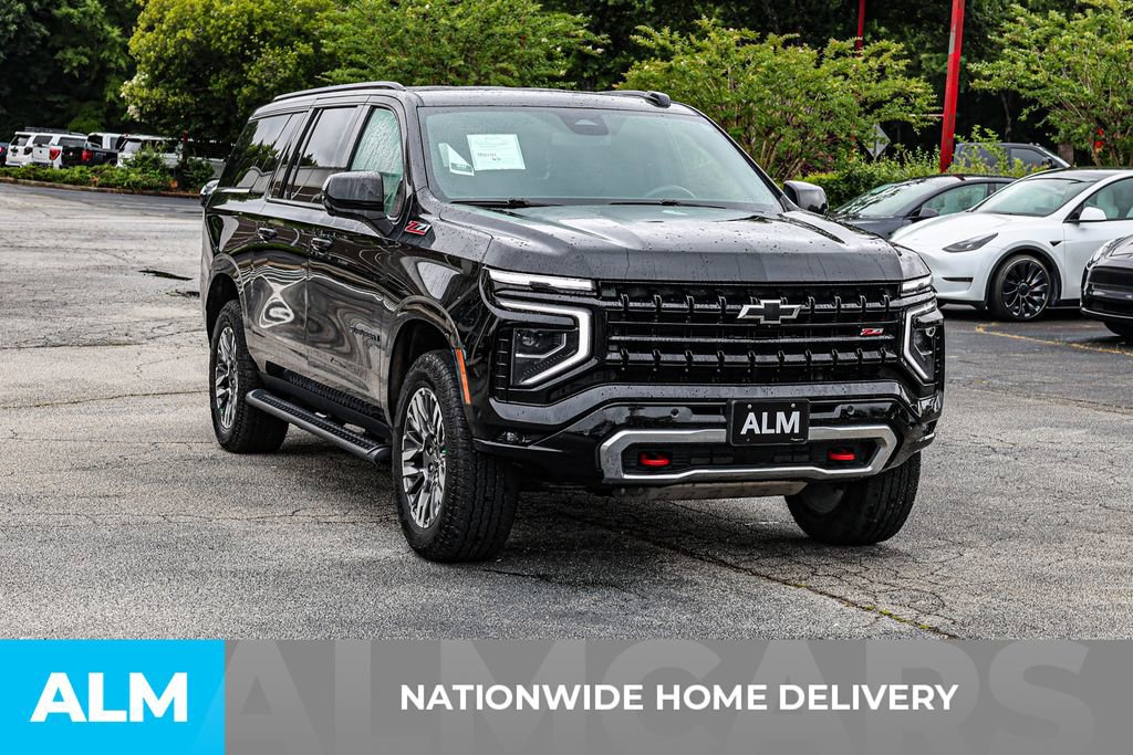 Used 2025 Chevrolet Suburban Z71 AWD/4WD image 5