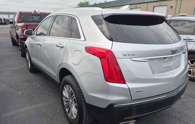 Used 2019 Cadillac XT5 Luxury AWD/4WD image 2