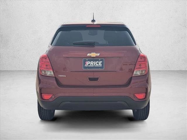 Used 2021 Chevrolet Trax LS w/ Tint and Cruise Package FWD image 6