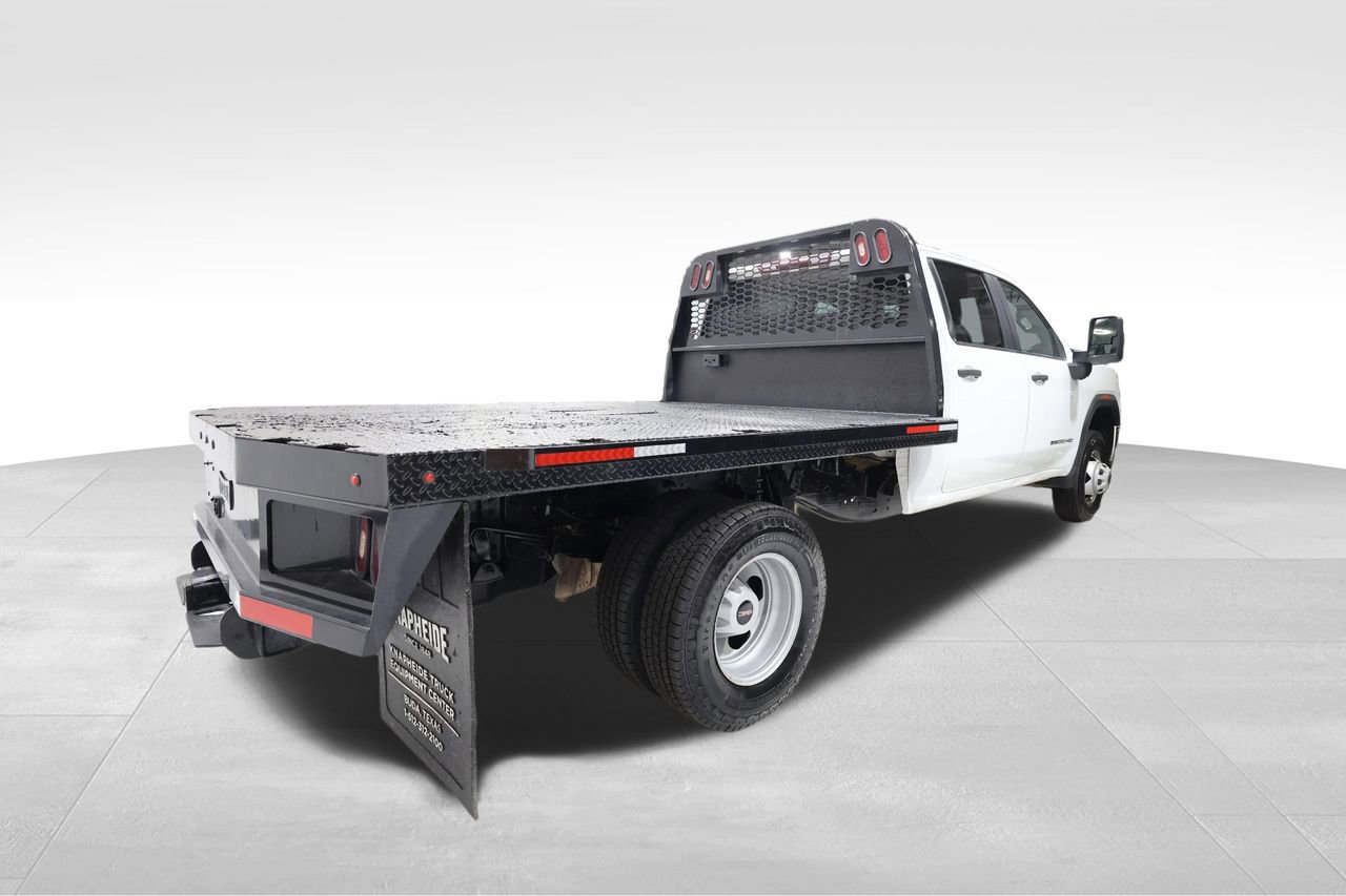 Used 2020 GMC Sierra 3500 2WD Crew Cab w/ Convenience Package image 4