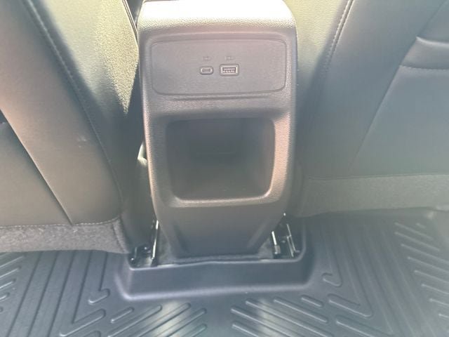 Used 2025 Buick Envista Avenir FWD image 45