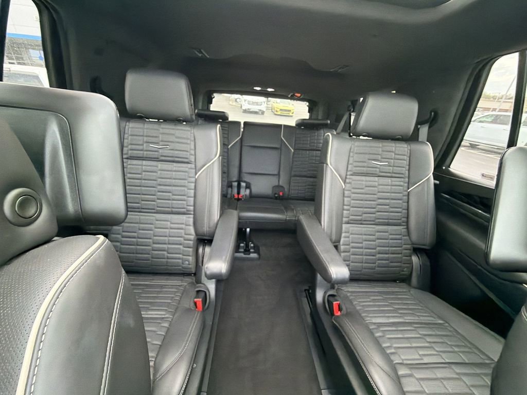 Used 2023 Cadillac Escalade V AWD/4WD image 13