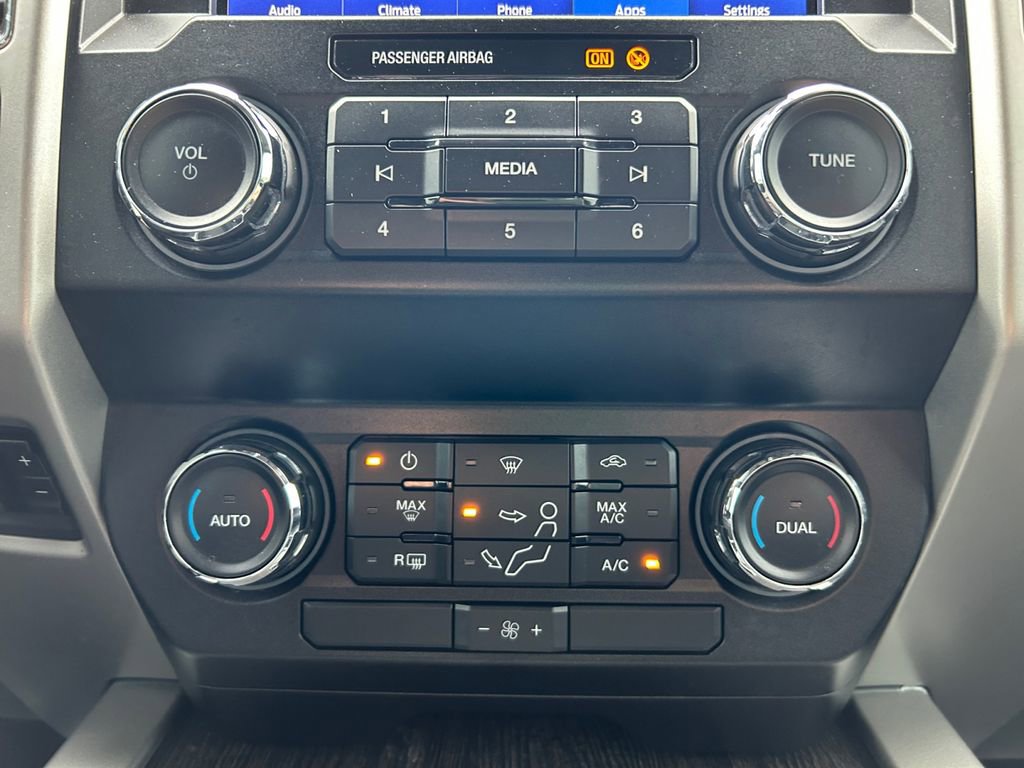 Used 2021 Ford F250 Lariat w/ FX4 Off-Road Package image 37