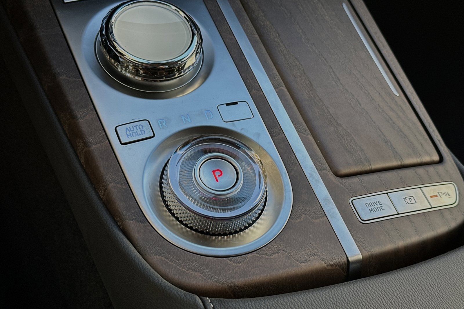 New 2024 Genesis G80 image 24