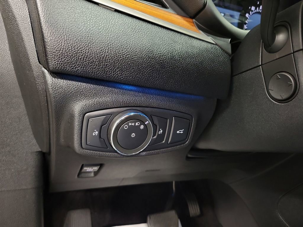 Used 2018 Lincoln MKC Reserve image 20