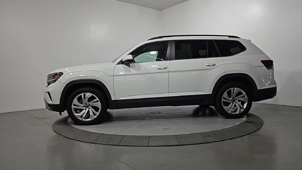 Used 2021 Volkswagen Atlas SE AWD/4WD image 2