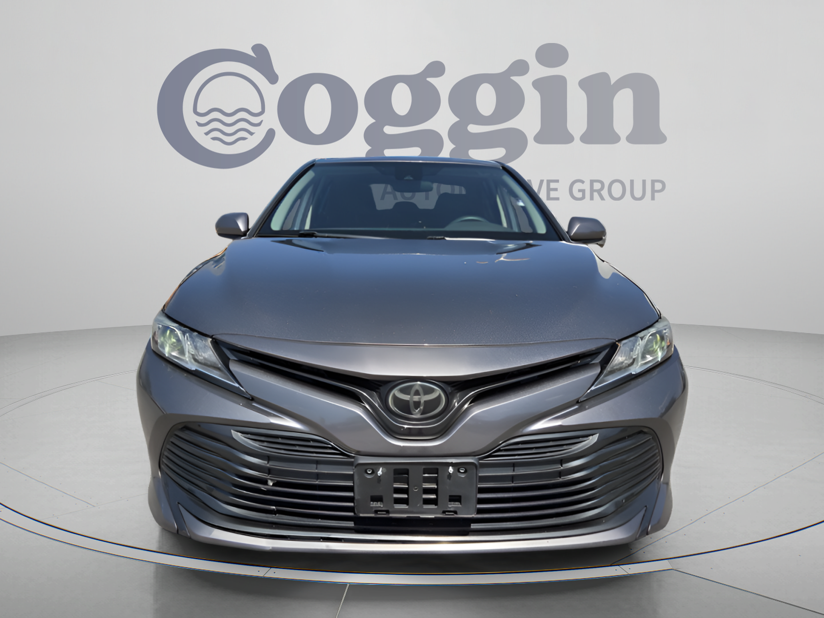 Used 2020 Toyota Camry LE FWD image 8