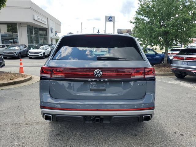 Certified 2025 Volkswagen Atlas Peak Edition SE AWD/4WD image 5