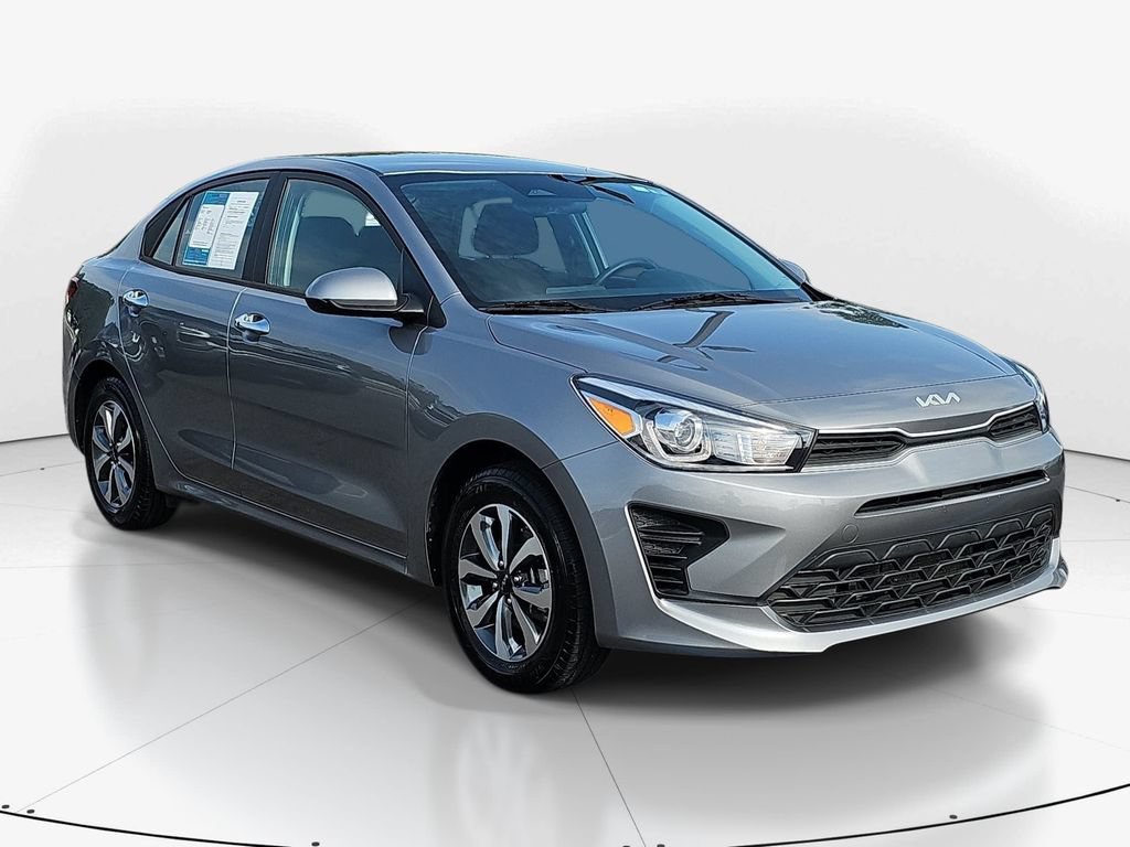 Used 2023 Kia Rio S w/ Technology Package FWD image 3