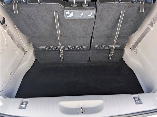 Used 2018 Chrysler Pacifica Limited w/ Advanced Safetytec Group FWD image 6