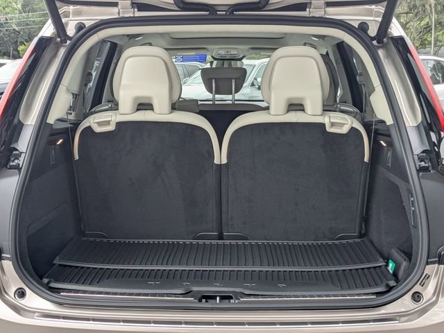 New 2026 Volvo XC90 B6 Ultra w/ Lounge Package image 13