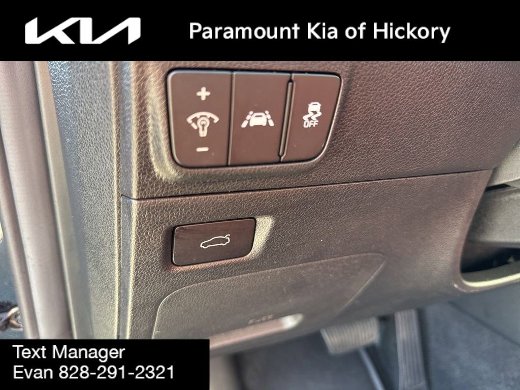 Used 2023 Kia K5 GT-Line image 17