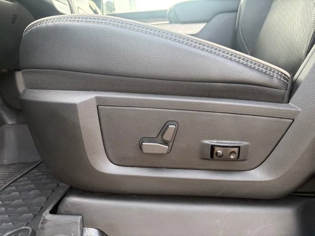 Used 2021 RAM 4500 Laramie AWD/4WD image 9