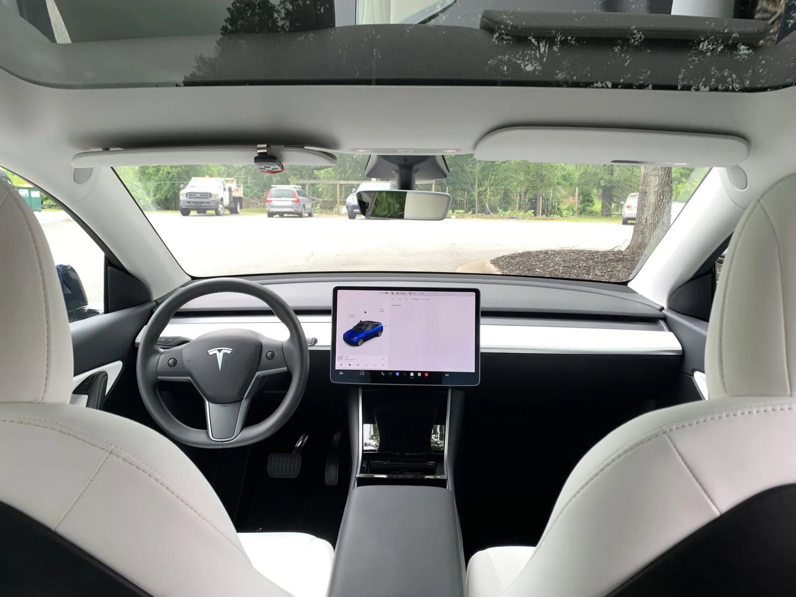 Used 2020 Tesla Model Y Long Range image 9