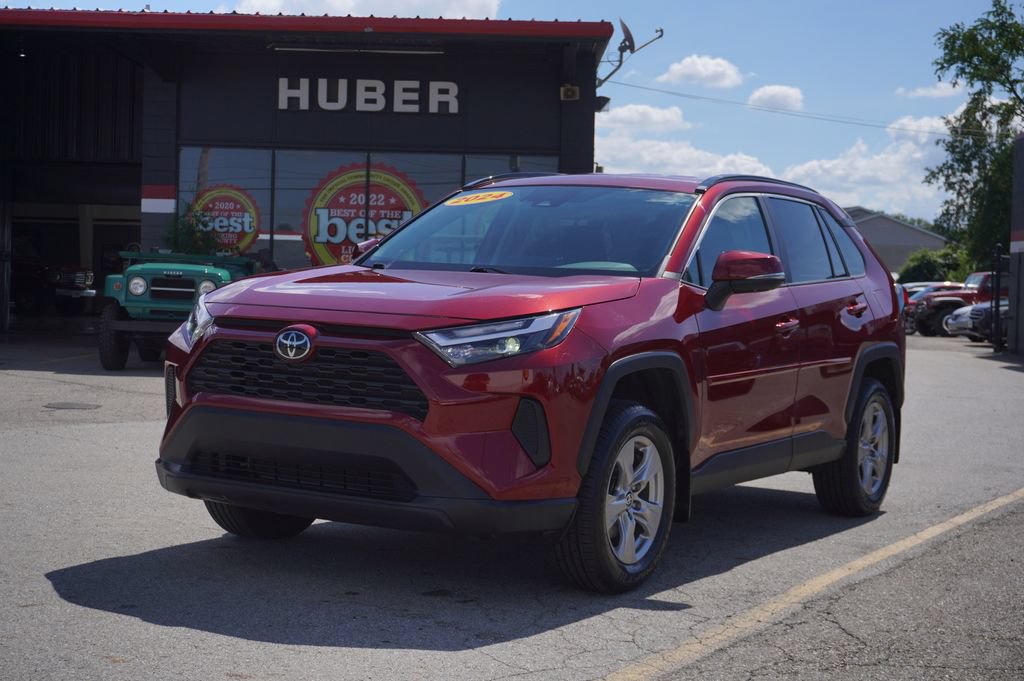 Used 2024 Toyota RAV4 XLE w/ Weather Package AWD/4WD image 3
