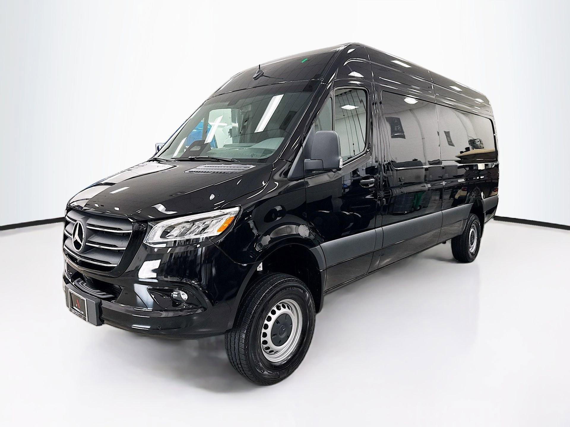 Used 2026 Mercedes-Benz Sprinter 2500 image 3