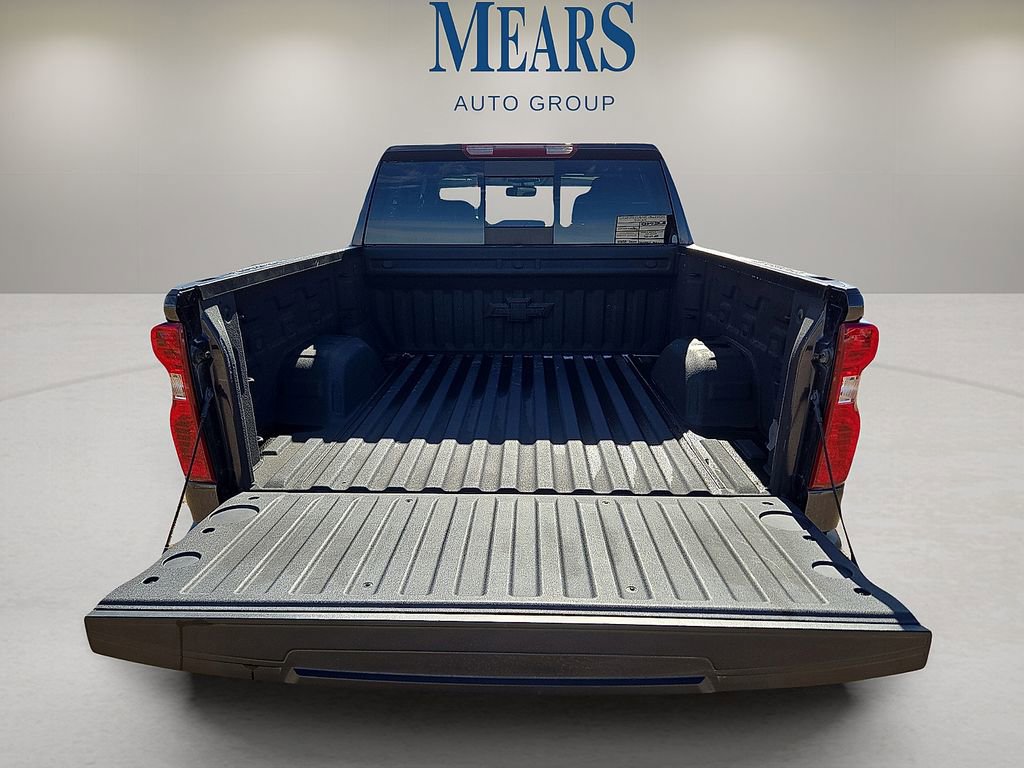Used 2023 Chevrolet Silverado 1500 LT image 14
