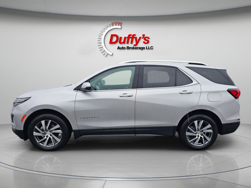 Used 2022 Chevrolet Equinox Premier w/ LPO, Cargo Package AWD/4WD image 14