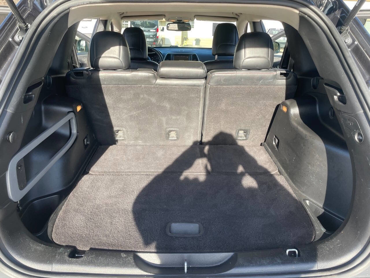Used 2014 Jeep Cherokee Trailhawk w/ Leather Interior Group image 8