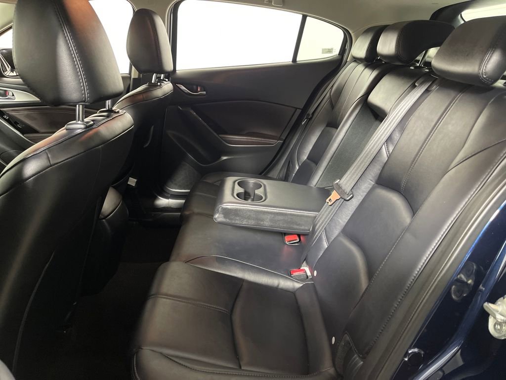 Used 2017 MAZDA MAZDA3 Touring image 13