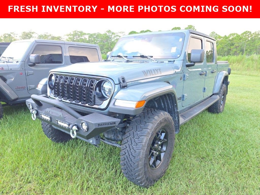 Used 2025 Jeep Gladiator Sport