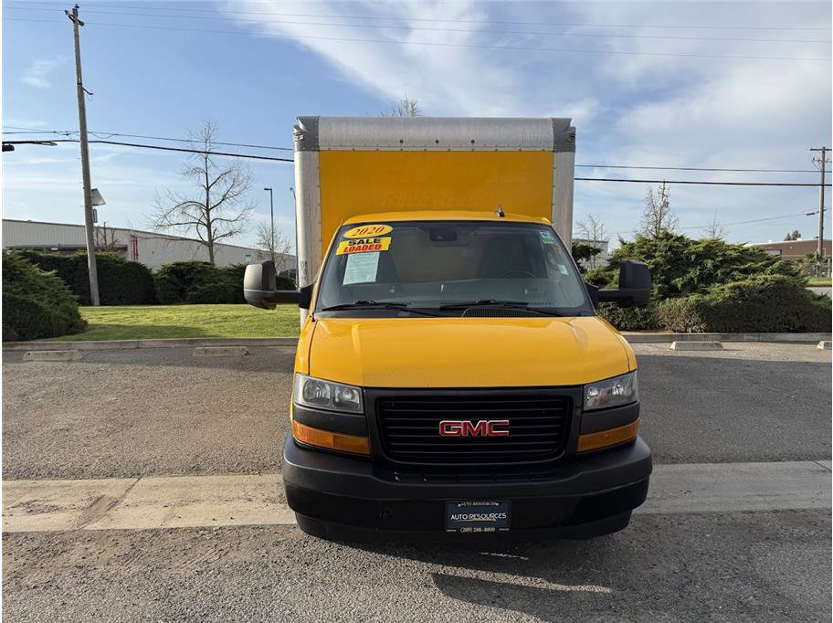 Used 2020 GMC Savana 3500 Extended w/ Driver Convenience Package image 4