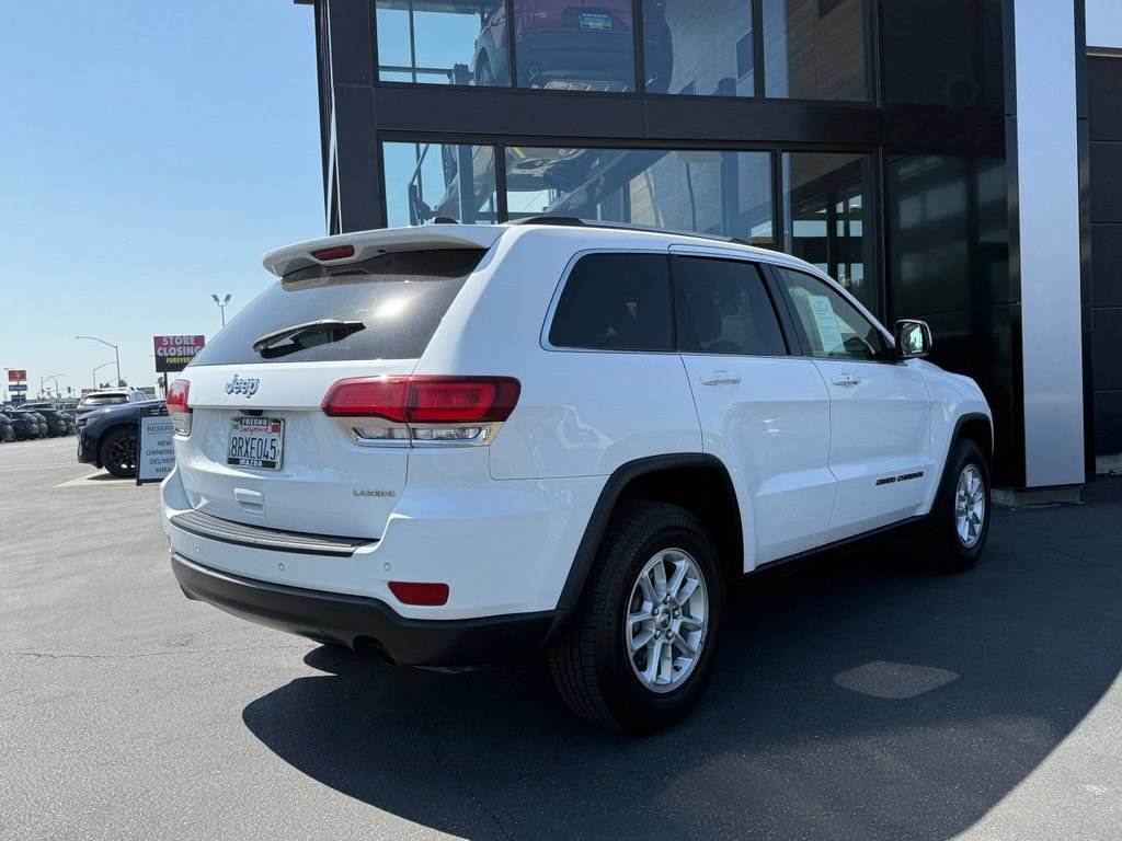 Used 2020 Jeep Grand Cherokee Laredo RWD image 8