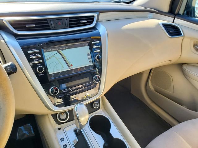 Used 2017 Nissan Murano SV image 24