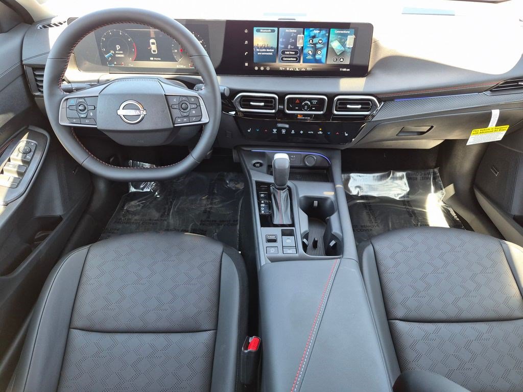 New 2026 Nissan Sentra SR w/ SR Premium Package FWD image 17