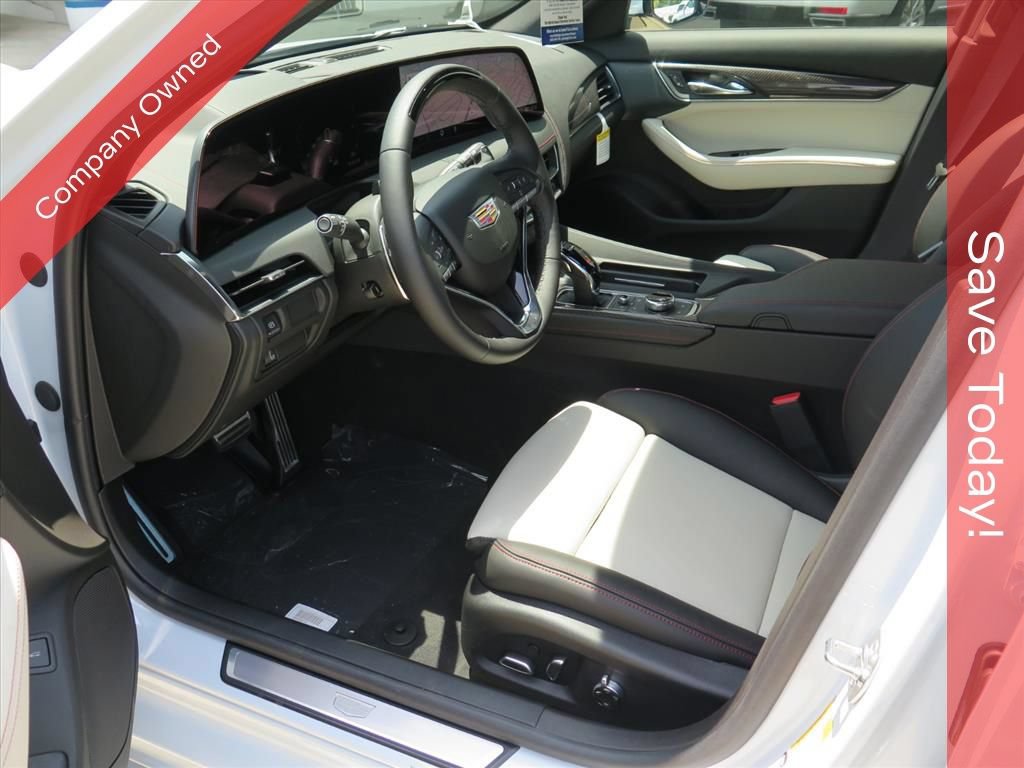 New 2026 Cadillac CT5 Sport w/ Technology Package RWD image 11
