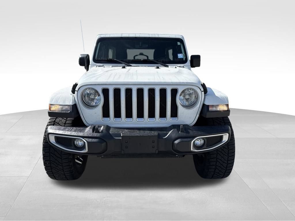 Used 2018 Jeep Wrangler Unlimited Sahara w/ Uconnect 4C Nav & Sound Group AWD/4WD image 2