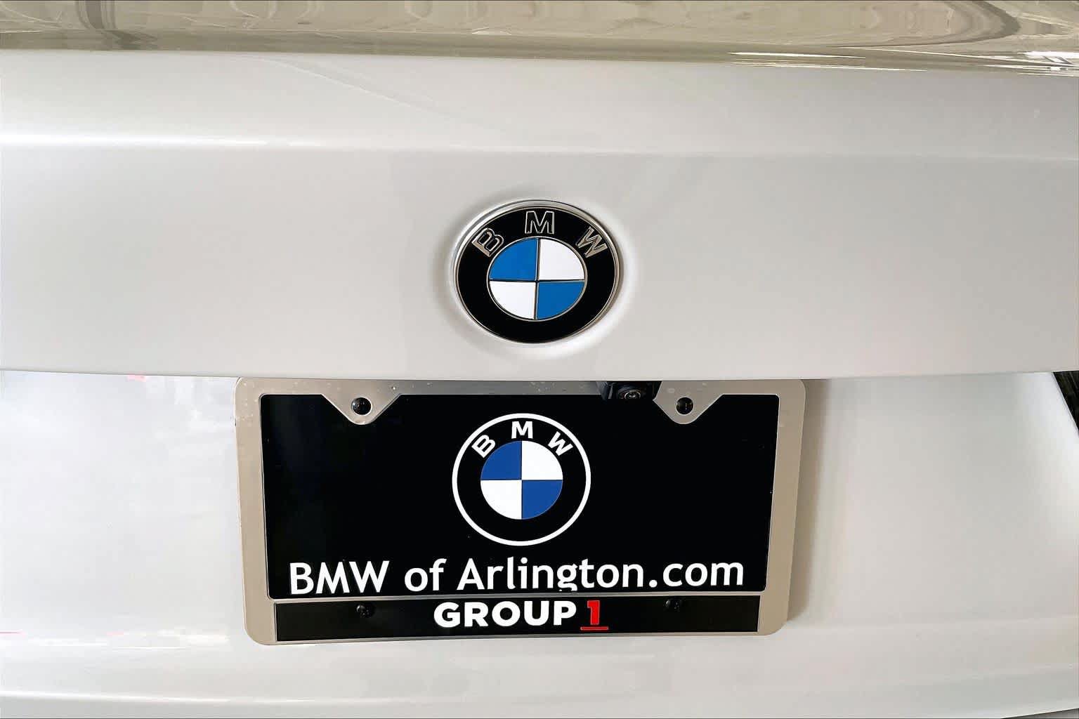 Used 2026 BMW 330i Sedan w/ Premium Package RWD image 7