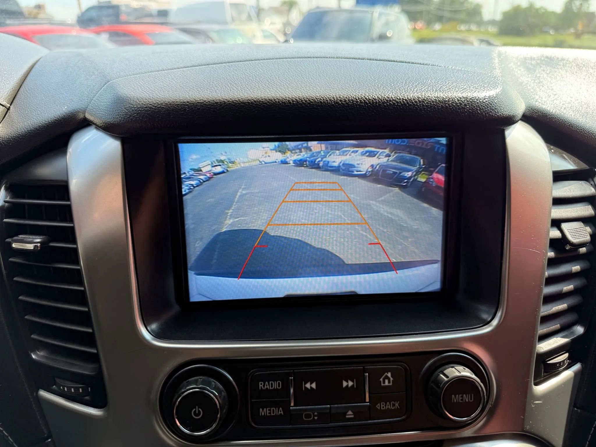 Used 2017 Chevrolet Tahoe LT image 22