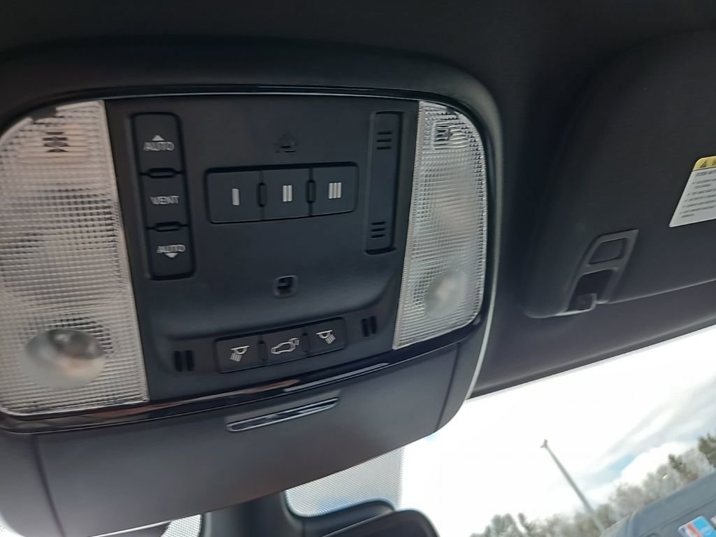 Used 2023 Dodge Durango GT image 21