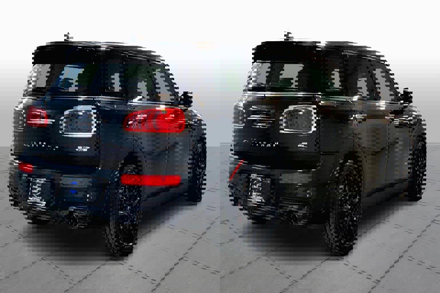 Used 2017 MINI Cooper Clubman John Cooper Works image 12