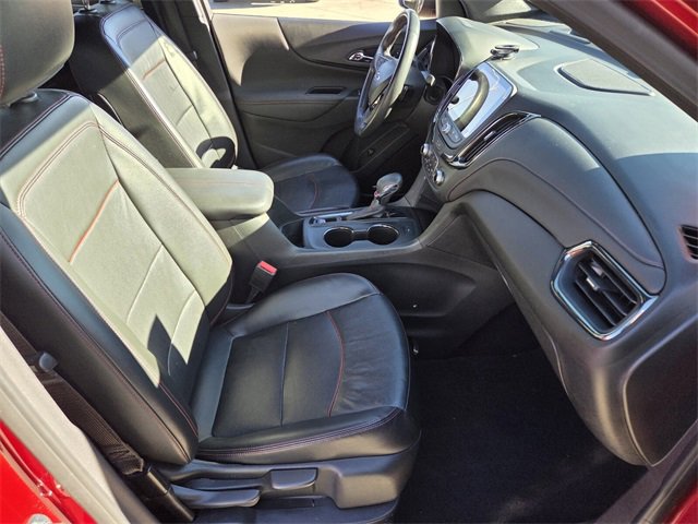 Used 2022 Chevrolet Equinox RS w/ RS Leather Package image 15