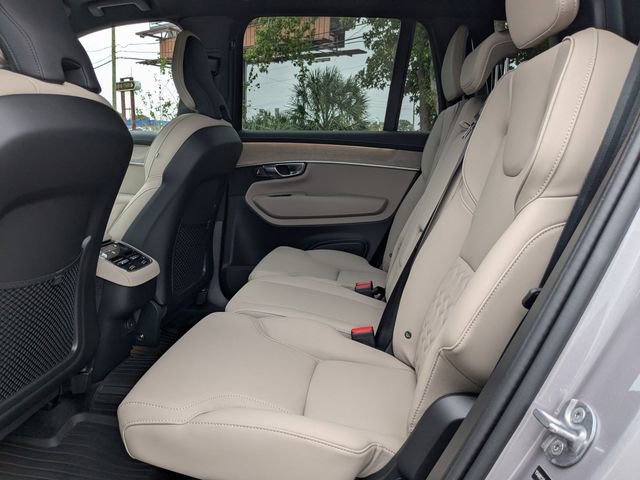 New 2026 Volvo XC90 B5 Core w/ Protection Package image 15