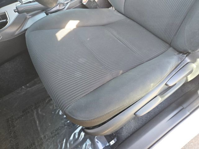 Used 2018 Toyota RAV4 LE image 11