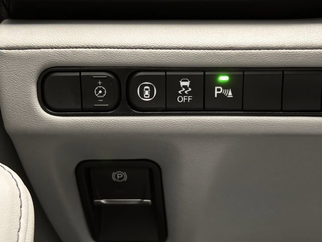 Certified 2024 Acura MDX SH-AWD w/ Technology Package image 23