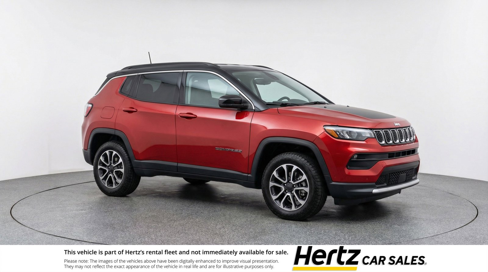 Used 2025 Jeep Compass Trailhawk image 1
