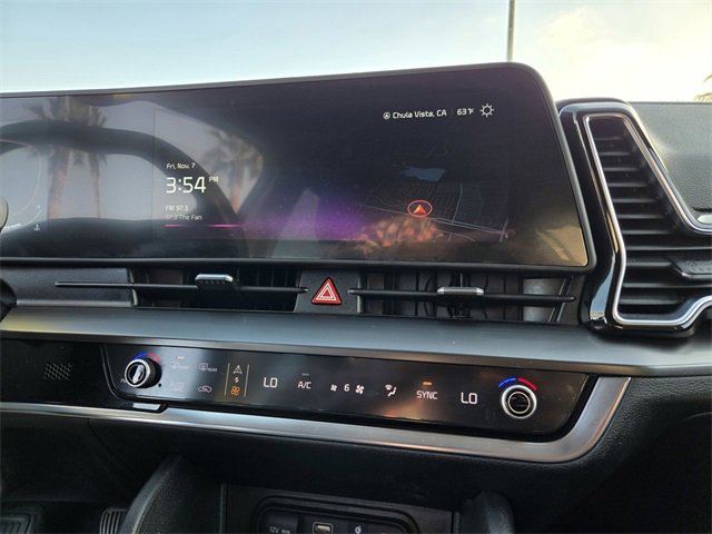 Used 2023 Kia Sportage EX image 22