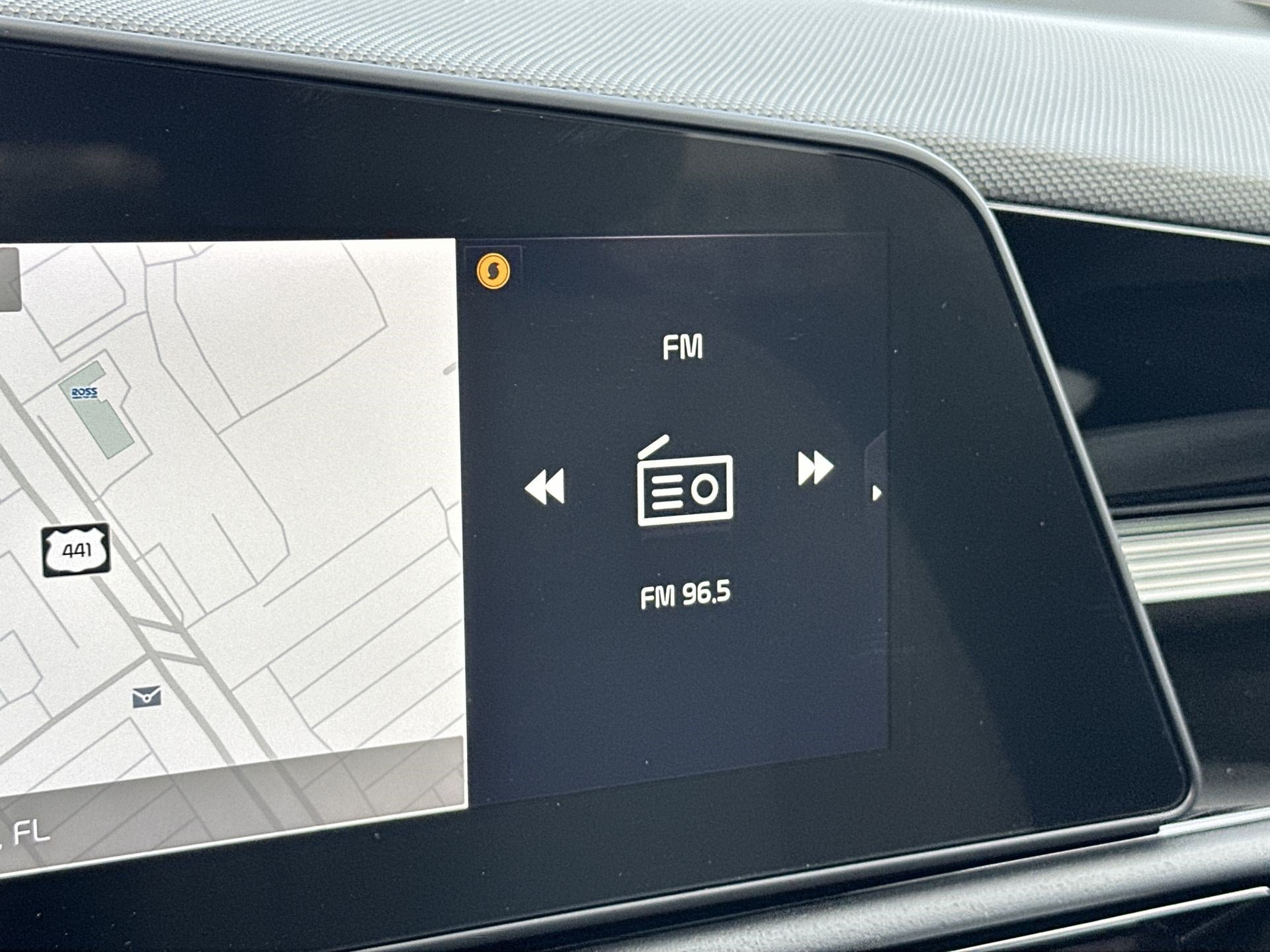 Certified 2025 Kia Niro EX Touring FWD image 12